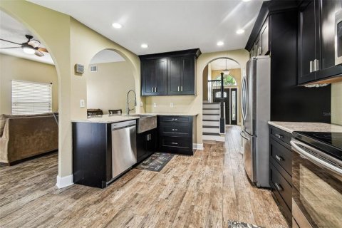 Купить виллу или дом в Тампа, Флорида 4 комнаты, 220.55м2, № 1832979 - фото 27