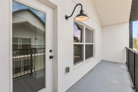 Touwnhouse à vendre à Orlando, Floride: 3 chambres, 202.62 m2 № 2428711 - photo 18