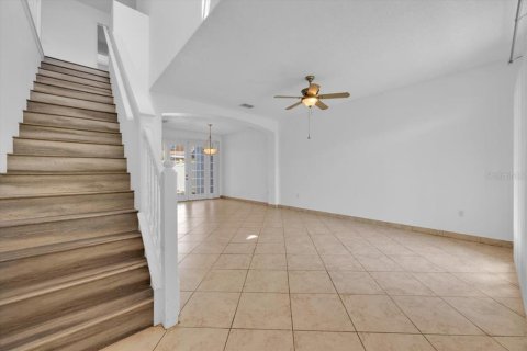 Touwnhouse à vendre à Orlando, Floride: 3 chambres, 153.01 m2 № 1900295 - photo 3