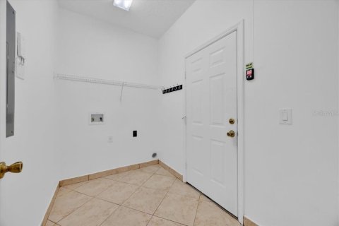 Touwnhouse à vendre à Orlando, Floride: 3 chambres, 153.01 m2 № 1900295 - photo 9