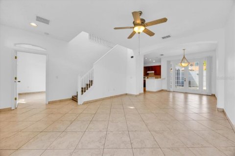 Touwnhouse à vendre à Orlando, Floride: 3 chambres, 153.01 m2 № 1900295 - photo 4