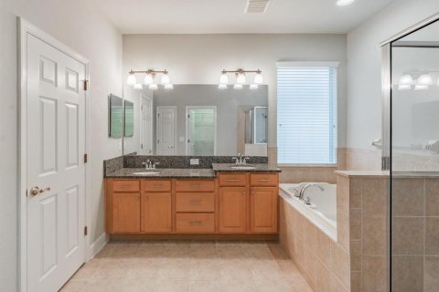 Casa en alquiler en Riverview, Florida, 4 dormitorios, 225.38 m2 № 1755148 - foto 5