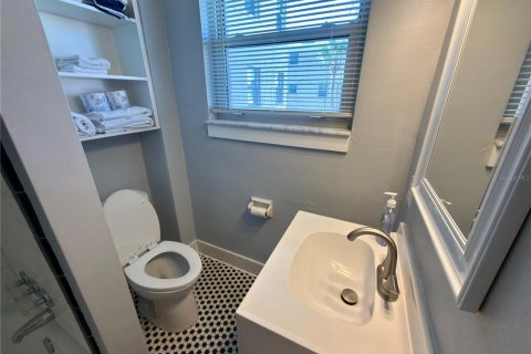 Copropriété à vendre à Saint Pete Beach, Floride: 1 chambre, 45.99 m2 № 2431682 - photo 29