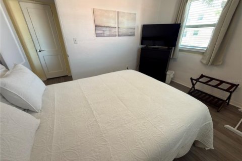 Copropriété à vendre à Saint Pete Beach, Floride: 1 chambre, 45.99 m2 № 2431682 - photo 25