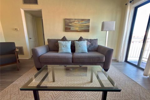 Copropriété à vendre à Saint Pete Beach, Floride: 1 chambre, 45.99 m2 № 2431682 - photo 16