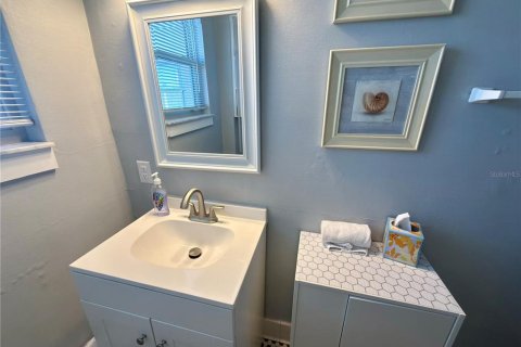 Copropriété à vendre à Saint Pete Beach, Floride: 1 chambre, 45.99 m2 № 2431682 - photo 28