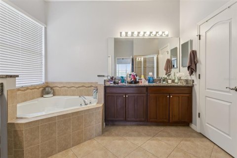 Villa ou maison à vendre à Groveland, Floride: 3 chambres, 206.43 m2 № 2284731 - photo 15