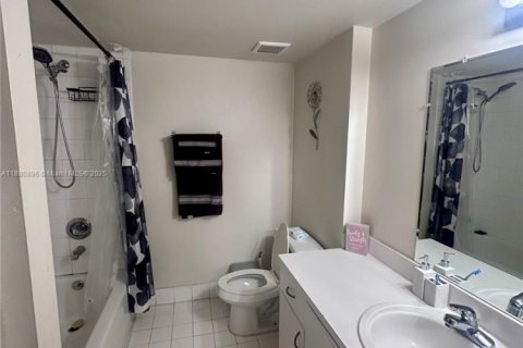 Copropriété à louer à Coconut Creek, Floride: 2 chambres, 103.31 m2 № 1941607 - photo 7