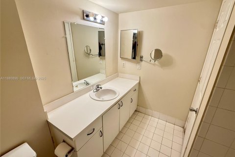 Condominio en alquiler en Coconut Creek, Florida, 2 dormitorios, 103.31 m2 № 1941607 - foto 16