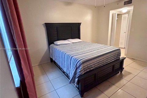 Copropriété à louer à Coconut Creek, Floride: 2 chambres, 103.31 m2 № 1941607 - photo 5