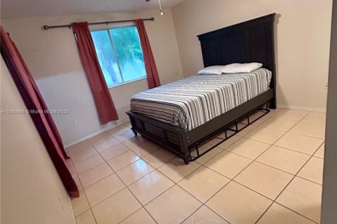 Copropriété à louer à Coconut Creek, Floride: 2 chambres, 103.31 m2 № 1941607 - photo 4