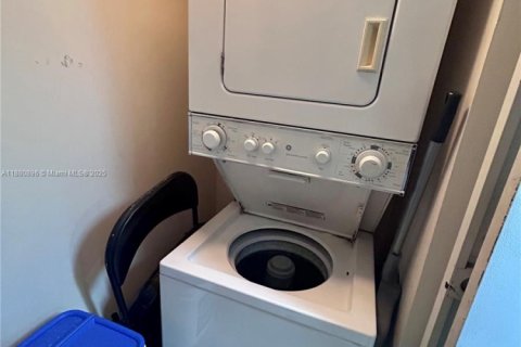 Copropriété à louer à Coconut Creek, Floride: 2 chambres, 103.31 m2 № 1941607 - photo 10