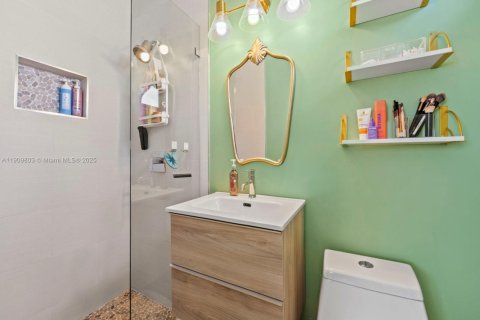 Villa ou maison à vendre à North Miami Beach, Floride: 3 chambres, 103.12 m2 № 1965292 - photo 18