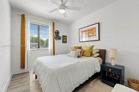 Villa ou maison à vendre à North Miami Beach, Floride: 3 chambres, 103.12 m2 № 1965292 - photo 13