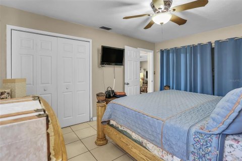 Villa ou maison à vendre à Port Charlotte, Floride: 2 chambres, 135.45 m2 № 1800152 - photo 20