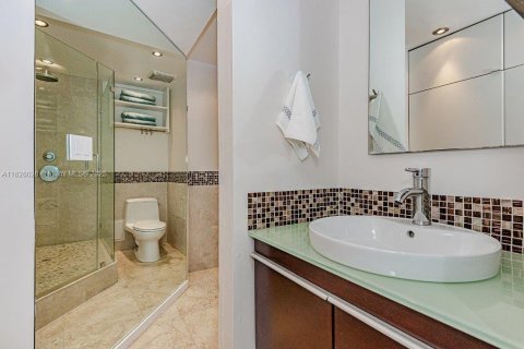 Снять в аренду кондоминиум в Майами-Бич, Флорида 1 спальня, 89.19м2, № 2035685 - фото 21