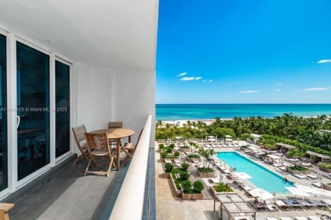 Снять в аренду кондоминиум в Майами-Бич, Флорида 1 спальня, 89.19м2, № 2035685 - фото 15