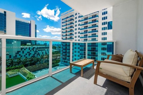Снять в аренду кондоминиум в Майами-Бич, Флорида 1 спальня, 89.19м2, № 2035685 - фото 30