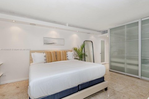 Снять в аренду кондоминиум в Майами-Бич, Флорида 1 спальня, 89.19м2, № 2035685 - фото 13