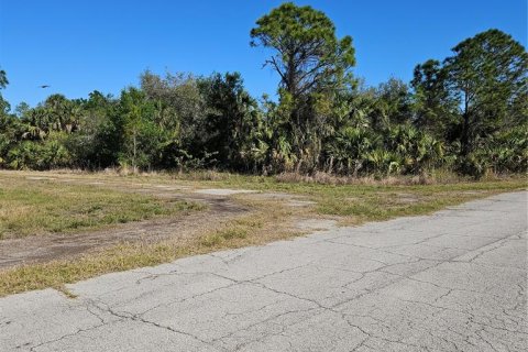 Terrain à vendre à North Port, Floride № 2233064 - photo 4