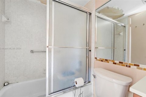 Copropriété à vendre à Boca Raton, Floride: 1 chambre, 66.89 m2 № 1451949 - photo 6