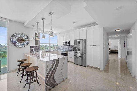 Copropriété à vendre à Miami Beach, Floride: 2 chambres, 125.51 m2 № 2154820 - photo 8
