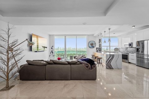 Copropriété à vendre à Miami Beach, Floride: 2 chambres, 125.51 m2 № 2154820 - photo 4