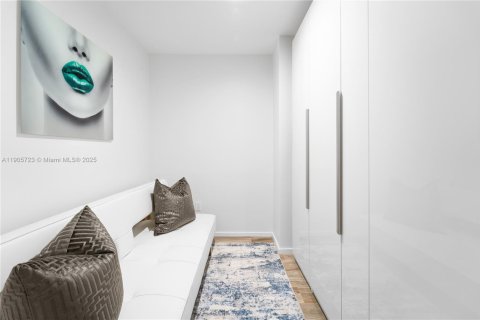 Купить кондоминиум в Майами, Флорида 1 спальня, 80.45м2, № 2013357 - фото 9