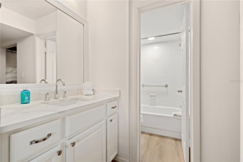 Copropriété à louer à Longboat Key, Floride: 2 chambres, 117.06 m2 № 1424500 - photo 9
