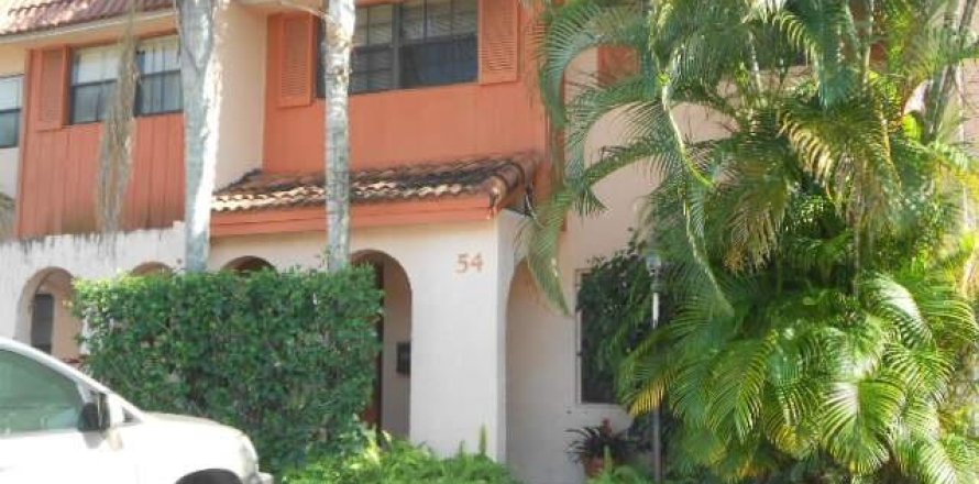 Townhouse in Davie, Florida 3 bedrooms, 147.71 sq.m. № 2267984