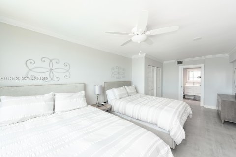 Condominio en alquiler en Miami Beach, Florida, 2 dormitorios, 104.98 m2 № 2023434 - foto 11