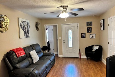 House in Lakeland, Florida 5 bedrooms, 165.64 sq.m. № 1631711 - photo 7