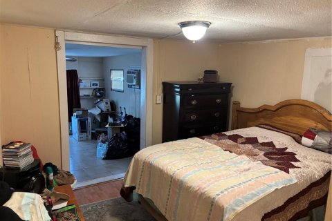 House in Lakeland, Florida 5 bedrooms, 165.64 sq.m. № 1631711 - photo 27