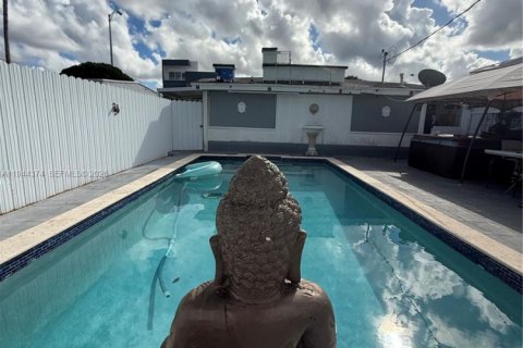 Villa ou maison à Hialeah, Floride 3 chambres, 106.84 m2 № 2001330