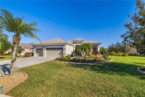 House in Bradenton, Florida 4 bedrooms, 242.75 sq.m. № 1586852 - photo 3