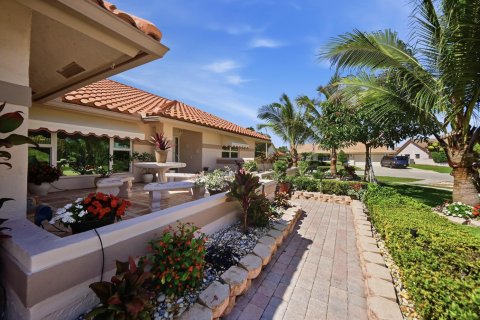 Casa en venta en Boynton Beach, Florida, 3 dormitorios, 213.86 m2 № 2146120 - foto 2