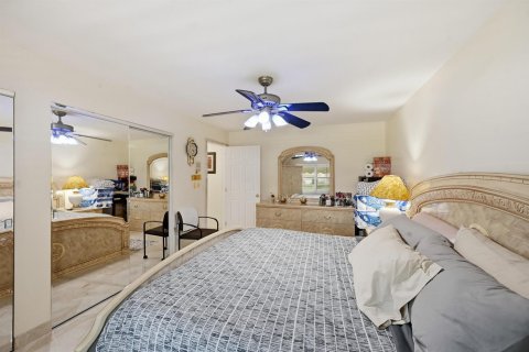 Casa en venta en Boynton Beach, Florida, 3 dormitorios, 213.86 m2 № 2146120 - foto 22
