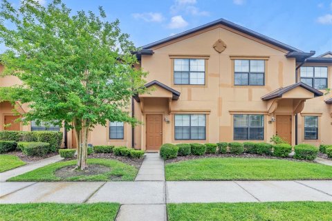 Townhouse in Saint Augustine, Florida 3 bedrooms, 132.29 sq.m. № 1734280 - photo 1