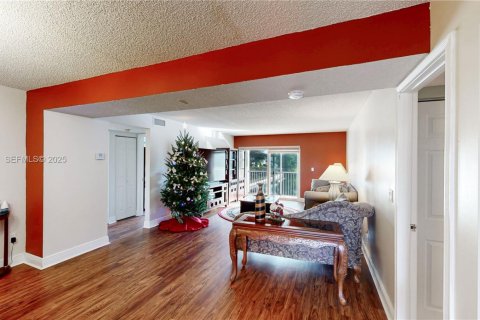 Condominio en venta en Cutler Bay, Florida, 2 dormitorios, 110.74 m2 № 1994754 - foto 15