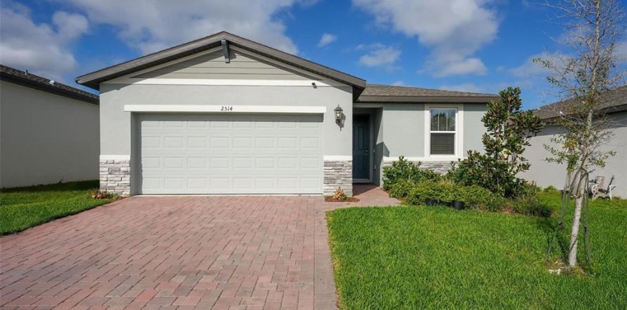 Casa en Davenport, Florida 3 dormitorios, 157.56 m2 № 2230422