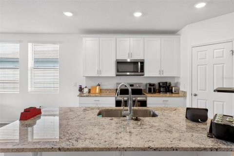 Casa en venta en Davenport, Florida, 3 dormitorios, 157.56 m2 № 2230422 - foto 12