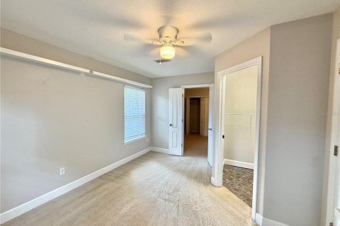 House in Gainesville, Florida 3 bedrooms, 201.97 sq.m. № 2309889 - photo 15