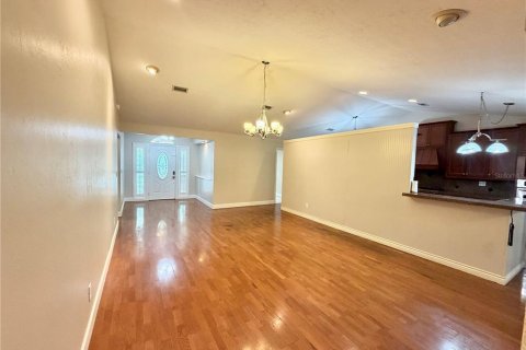 House in Gainesville, Florida 3 bedrooms, 201.97 sq.m. № 2309889 - photo 4