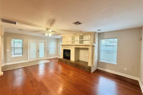 House in Gainesville, Florida 3 bedrooms, 201.97 sq.m. № 2309889 - photo 11