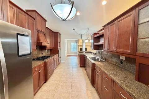House in Gainesville, Florida 3 bedrooms, 201.97 sq.m. № 2309889 - photo 6