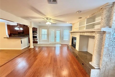 House in Gainesville, Florida 3 bedrooms, 201.97 sq.m. № 2309889 - photo 12