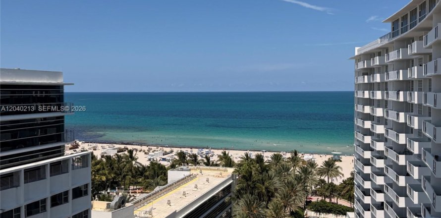 Condominio en Miami Beach, Florida, 1 dormitorio  № 2145812