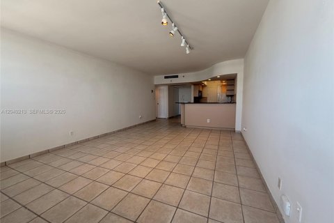 Condominio en venta en Miami Beach, Florida, 1 dormitorio, 77.57 m2 № 2145812 - foto 14