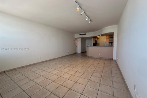 Condominio en venta en Miami Beach, Florida, 1 dormitorio, 77.57 m2 № 2145812 - foto 13