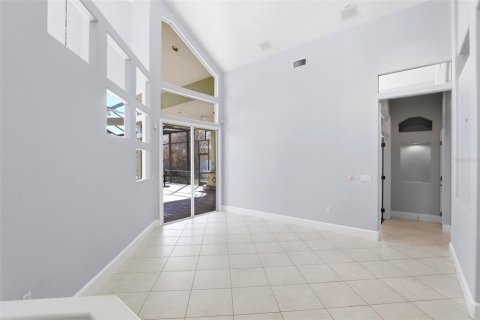 Villa ou maison à vendre à Orlando, Floride: 4 chambres, 241.17 m2 № 2319056 - photo 8